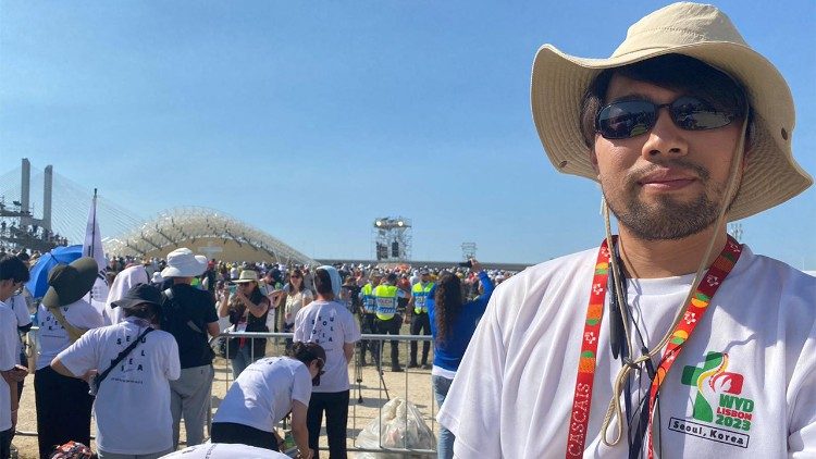 Alberto aus Seoul, Südkorea bei der Schlussmesse