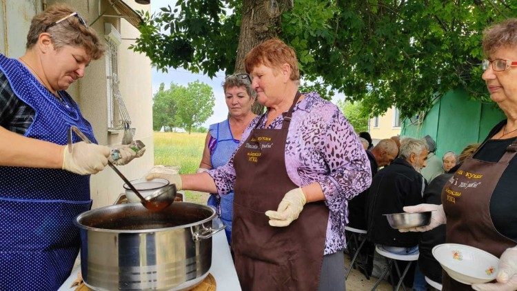 Благодійна кухня при парафії