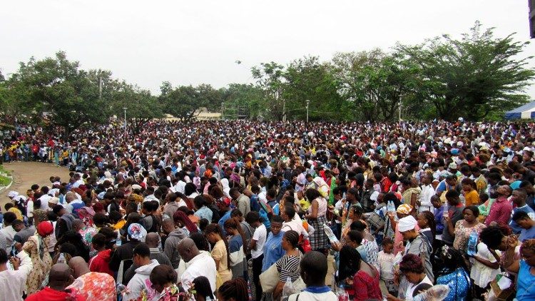 Des pèlerins, au Sanctuaire marial national Mère de toute grâce d’Abidjan Attécoubé (Côte d’Ivoire), le 14 août 2023.