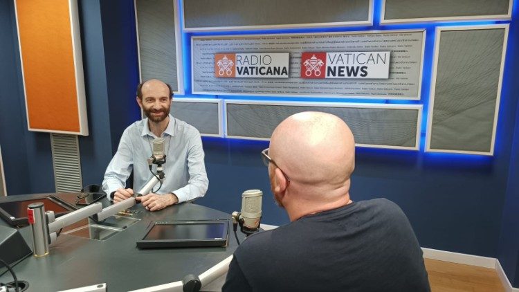 Padre Dario Bossi negli studi di Radio Vaticana - Vatican News