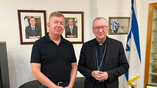 Parolin visita la embajada israelí ante la Santa Sede