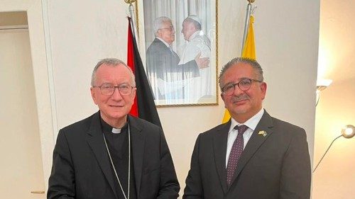 Parolin besucht palästinensische Botschaft