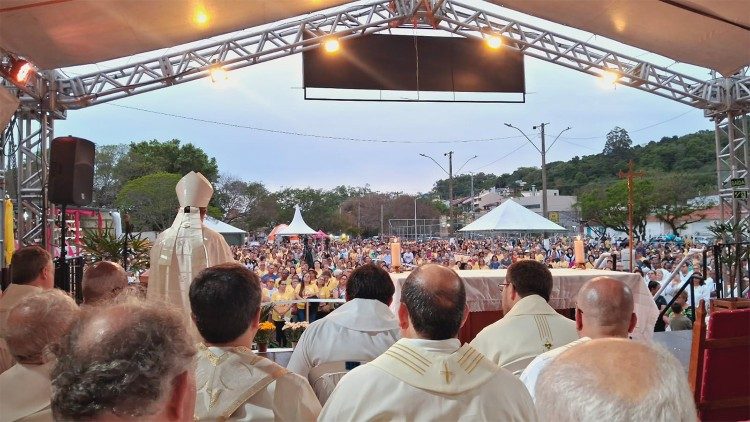 Dom Bertilo João Morsch presidiu Celebração Eucarística