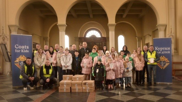Rycerze Kolumba od momentu wybuchu wojny pomagają Ukraińcom