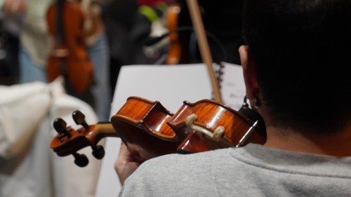 Concert caritabil la Roma cu Alexandru Tomescu și Dragoș Ilie