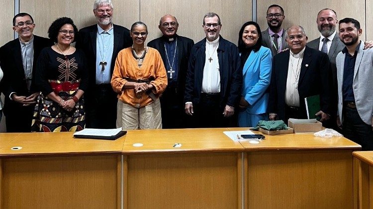 Dom Evaristo em Bras&iacute;lia