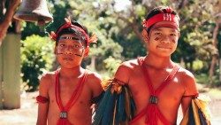 Деца от коренните населеня на Бразилия