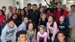 A solidariedade do Santuário Cristo Redentor - grupo Dó Ré Mi