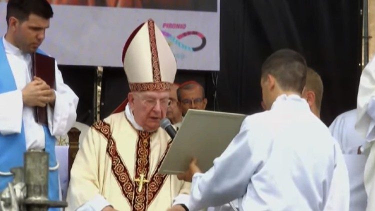 Cardenal Fernando Vérgez Alzaga en la ceremonia de beatificación del Cardenal Pironio en Luján, Argentina. 