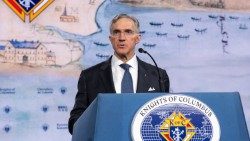 Патрык Келі, кіраўнік "Рыцараў Калумба"