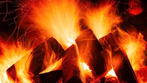 Biskup z Almerii po pożarze w Hiszpanii: bądźmy rękami Boga