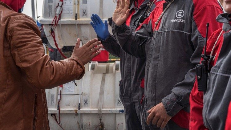 Emergency, lo sbarco a Ravenna del 10 aprile 2024