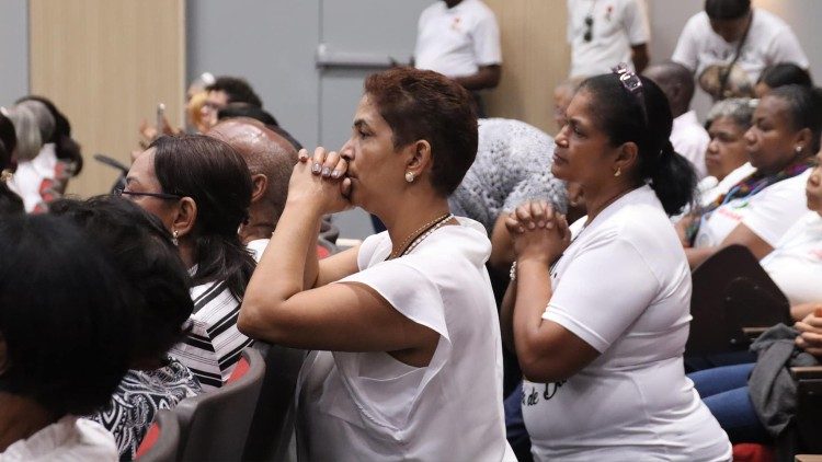 Modlitwa na Dominikanie (zdjęcie archiwalne)