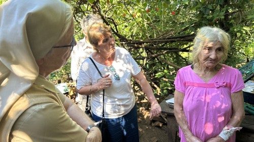 Los pobres de Paraguay, las Hermanas de la Caridad en primera línea