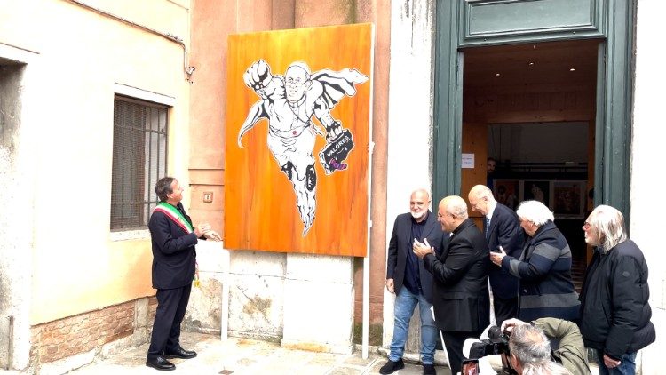 A exposição de Maupal em Veneza