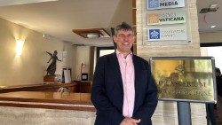 Alistair Dutton, Segretario Generale Caritas Internationalis presso la sede di Radio Vaticana/Vatican News/Vatican Media/Osservatore 