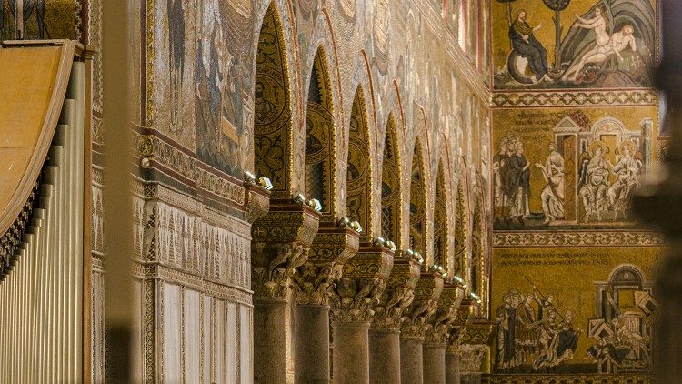 La nuova illuminazione del Duomo di Monreale (Foto: Clorinda Scura)