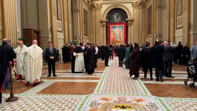 I fedeli nell'Aula delle Benedizioni