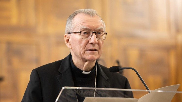 Kardinali Pietro Parolin në Cattolica të Milanos