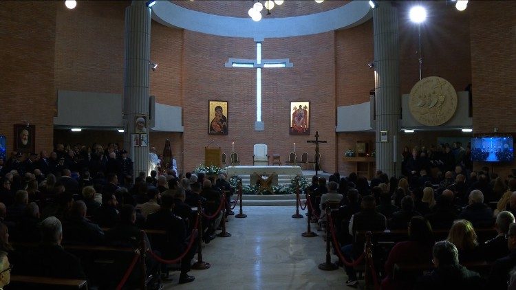 Ռեպիպիա բանտին մէջ սուրբ պատարագ