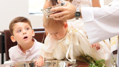 У Францыі расце колькасць жадаючых ахрысціцца