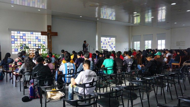 Desde 1992, al proyecto se han ido agregando diferentes grupos de personas, asociaciones, federaciones y, por último, la Fundación ACOES Honduras, siempre todas ellas con la misma misión.