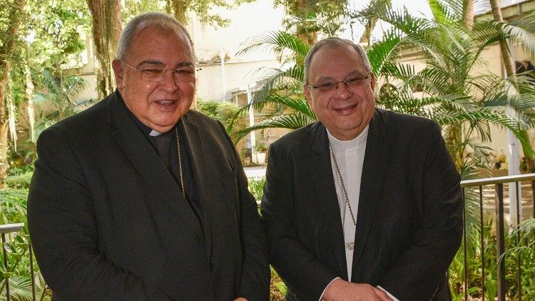 Dom Joel Portela com o cardeal Orani João Tempesta