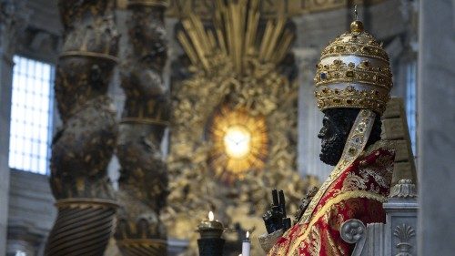 “Pietro è qui”: così si è arrivati a identificare la tomba e le ossa dell’Apostolo