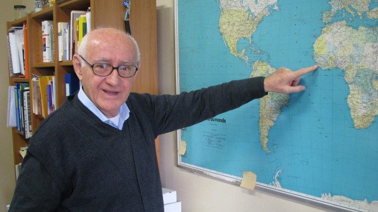 Monsignor Giorgio Biguzzi, (foto missionari saveriani)