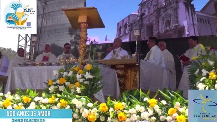 Monseñor Mario Molina, arzobispos de los Altos Quetzaltenango- Totonicapán