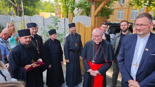 Pour l’Église locale, le cardinal Parolin à Odessa récompense l’héroïsme de la ville