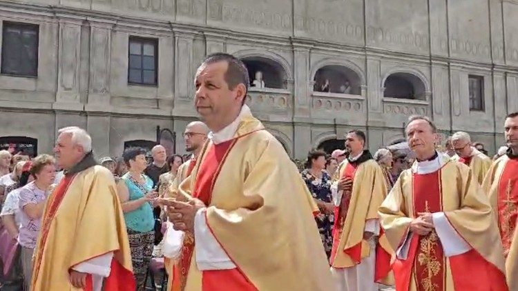 P. Luca Bovia bei einer Messfeier