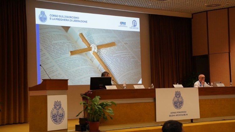 A sede onde se realizou o curso sobre exorcismo e oração de libertação 