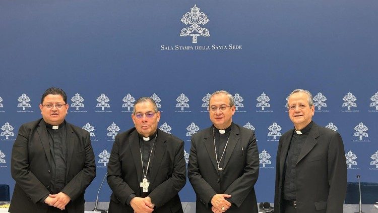 A coletiva de imprensa de apresentação do Congresso Eucarístico 2024 em Quito