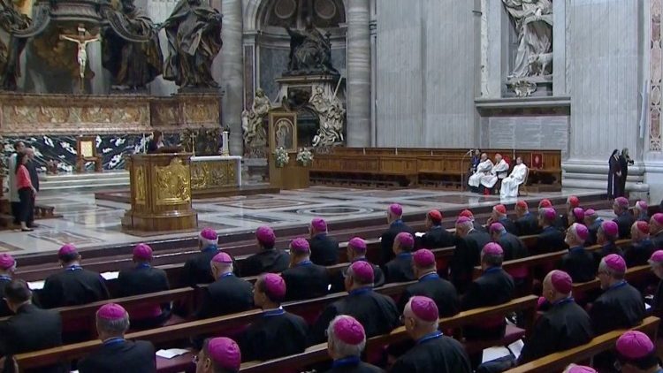 The Italian Bihops gathered in St. Peter's Basilica for Prayer Vigil for peace