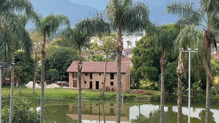 Salesianos constroem réplica da Casa de Dom Bosco 