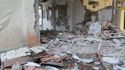 Estructuras del Vicariato Apostólico de Guapi en ruinas a causa de la explosión.