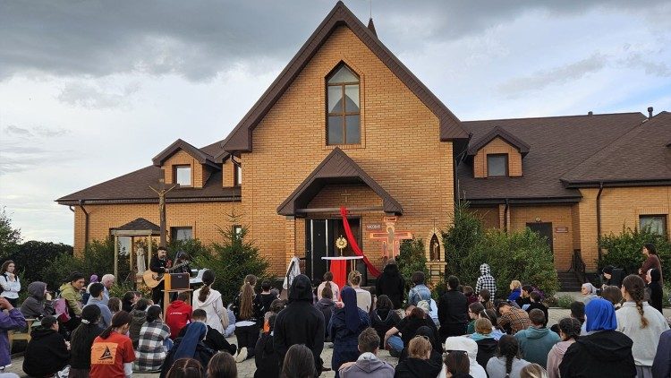 Wolontariusze syberyjscy fot. Zespół Pomocy Kościołowi na Wschodzie