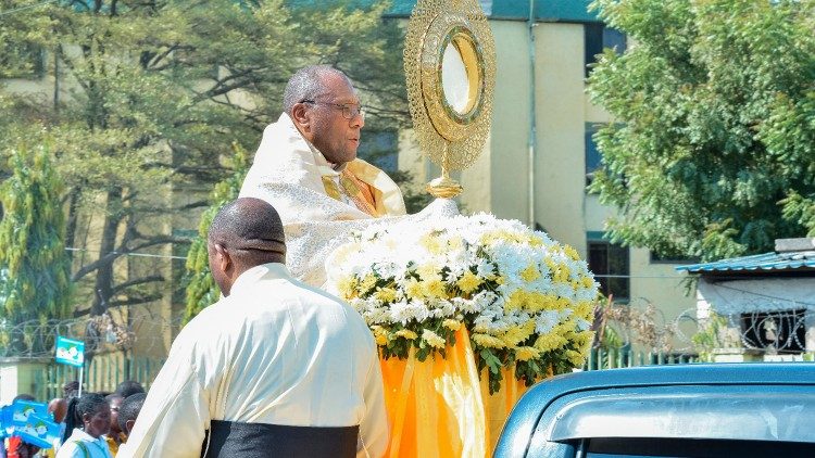 Askofu Beatus C. Urassa wa Jimbo Katoliki Sumbawanga ni tunda la Uru