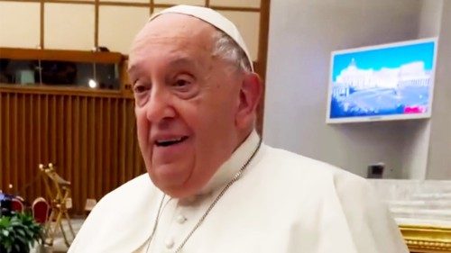 Francisco a los jóvenes: No se detengan nunca, avancen con alegría y valentía