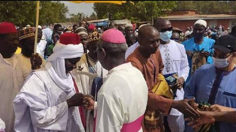 Dans le diocèse de Fada N'Gourma au Burkina Faso, les responsables religieux maintiennent le dialogue. Crédit: père Bilimpo Etienne Tandamba. 