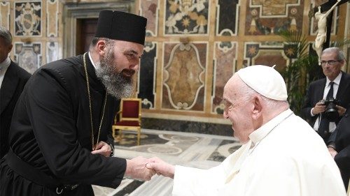 Biskupi Jonáš Maxim a František Trstenský sa stretli s pápežom