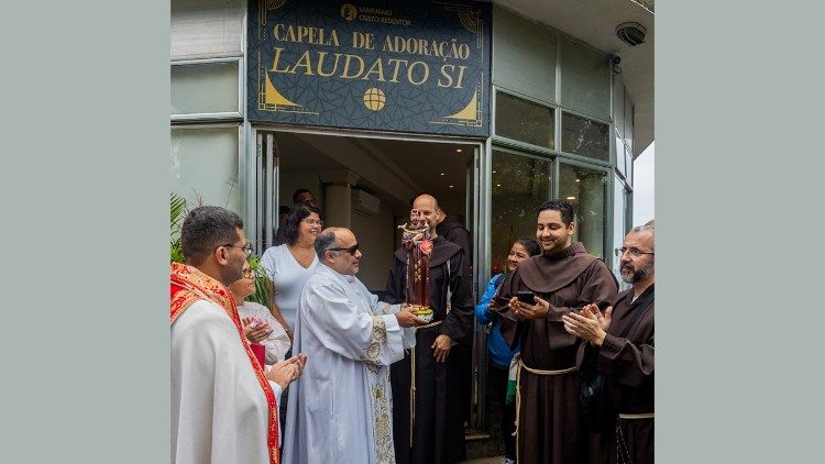 Capela de Adoração Laudato si’ 