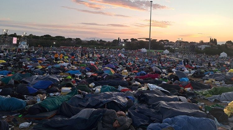 Le prime luci dell'alba a Tor Vergata