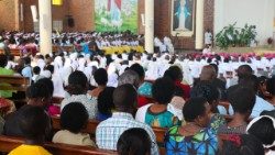 Udeleženci plenarnega zasedanja Simpozija škofovskih konferenc Afrike in Madagaskarja (SECAM) v Kigaliju v Ruandi