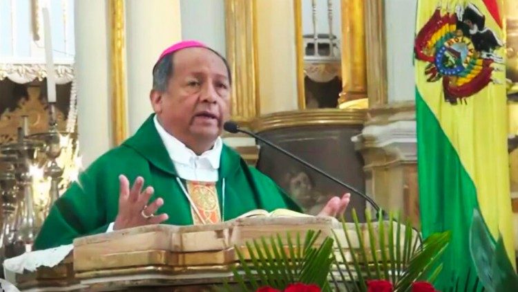 2025.08.05 Bolivia. Mons. Centellas en la misa por el Bicentenario