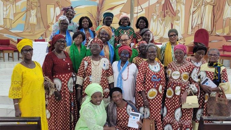 Africanas, membros da UMOFC