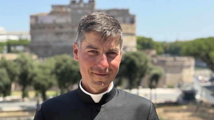 Priester Pawel Nowak