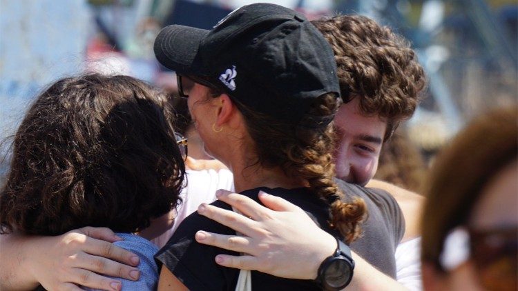 Albania, la juventud de "Bel Espoir"