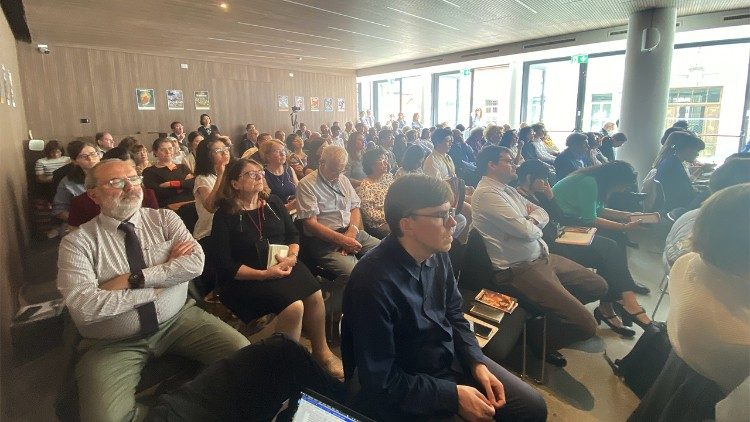 Los participantes en la conferencia